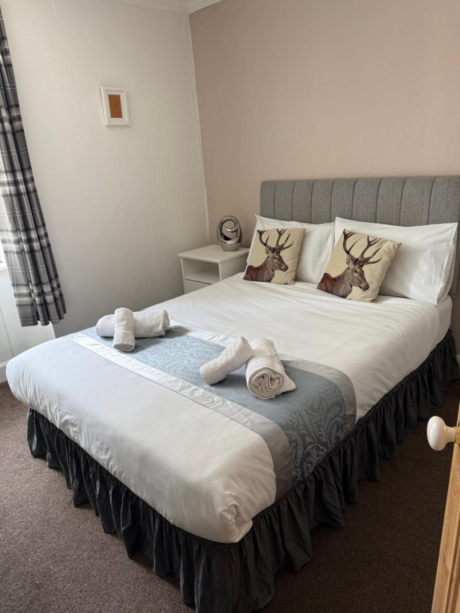1 Bedroom In Old Town Apartment *